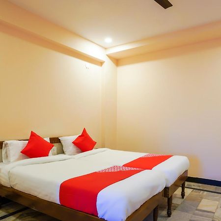 Hotel O Raja Residency Near Snow World Secundurabad Dış mekan fotoğraf